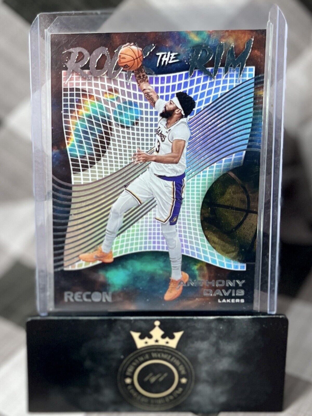 ANTHONY DAVIS 2022-23 PANINI RECON ROCK THE RIM SP HOLO INSERT #8 LA LAKERS
