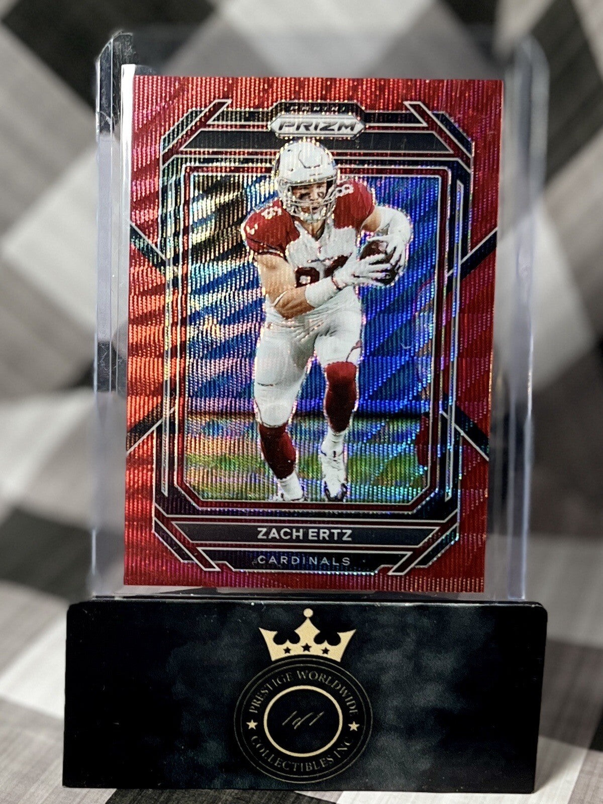 Zach Ertz 2022 Panini Prizm Red Wave Prizm /149 #6 Arizona Cardinals