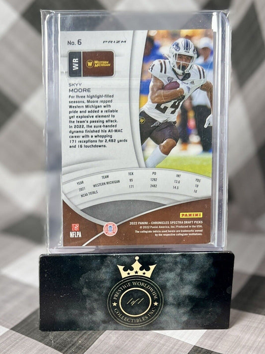 Skyy Moore 2022 Panini Chronicles Draft Spectra Silver Prizm #6 KC Chiefs RC SP