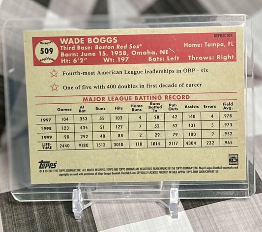 2021 TOPPS CHROME PLATINUM WADE BOGGS 1952 REFRACTOR #509 - BOSTON RED SOX