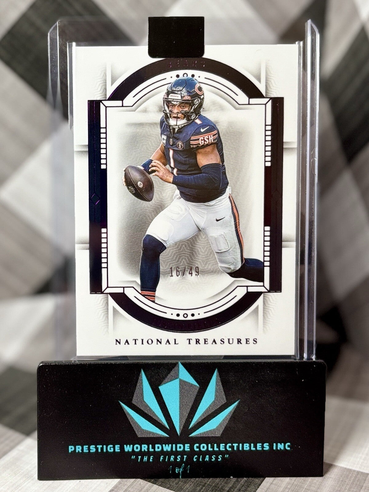 Justin Fields 2023 Panini National Treasures Purple /49 #17 Bears & Steelers