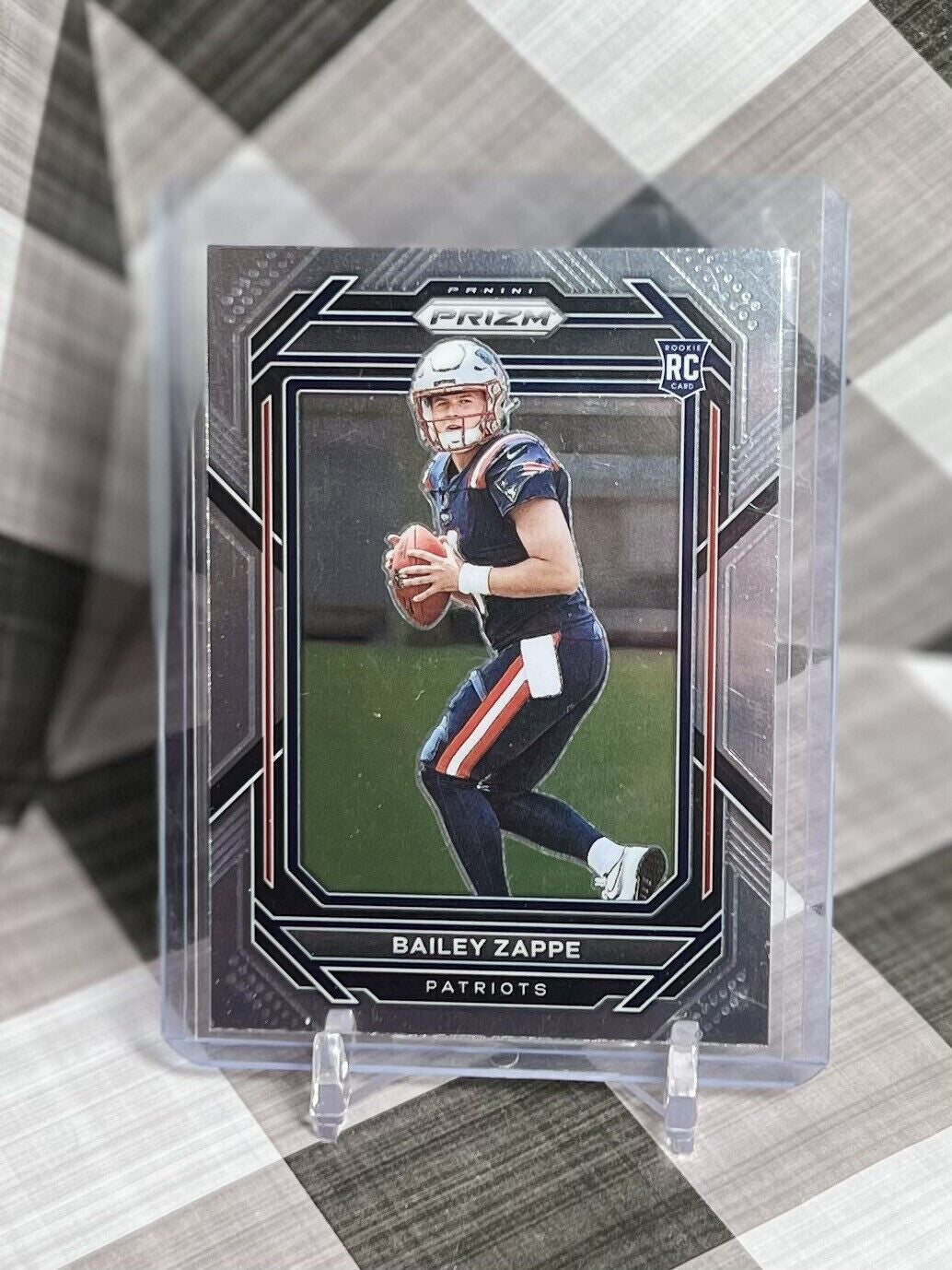 2022 Panini Prizm Bailey Zappe Rookie Base #305 - New England Patriots RC Prizm