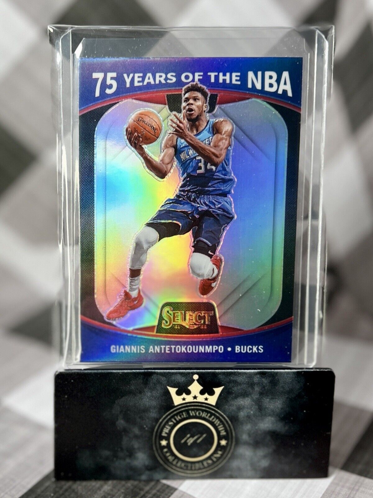 Giannis Antetokounmpo 2021-22 Select 75 Years Of The NBA Silver Prizm #51 Bucks