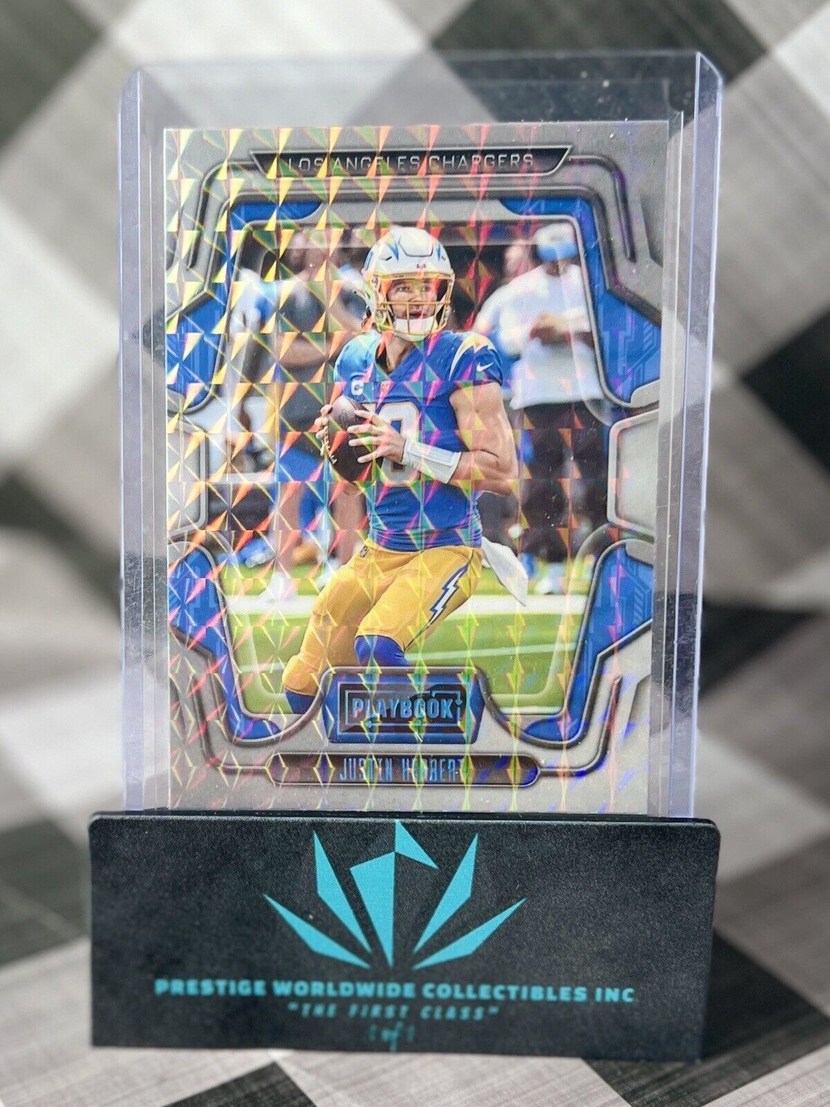Justin Herbert 2022 Panini Playbook Blue Mosaic Parallel SP #35 LA Chargers