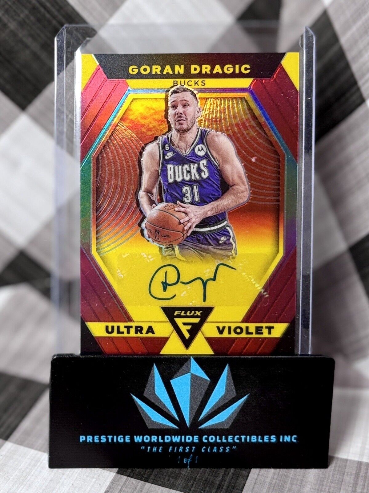 Goran Dragic 2022 Panini Flux Ultraviolet Signature Red /49 #UVS-GOR MIL Bucks