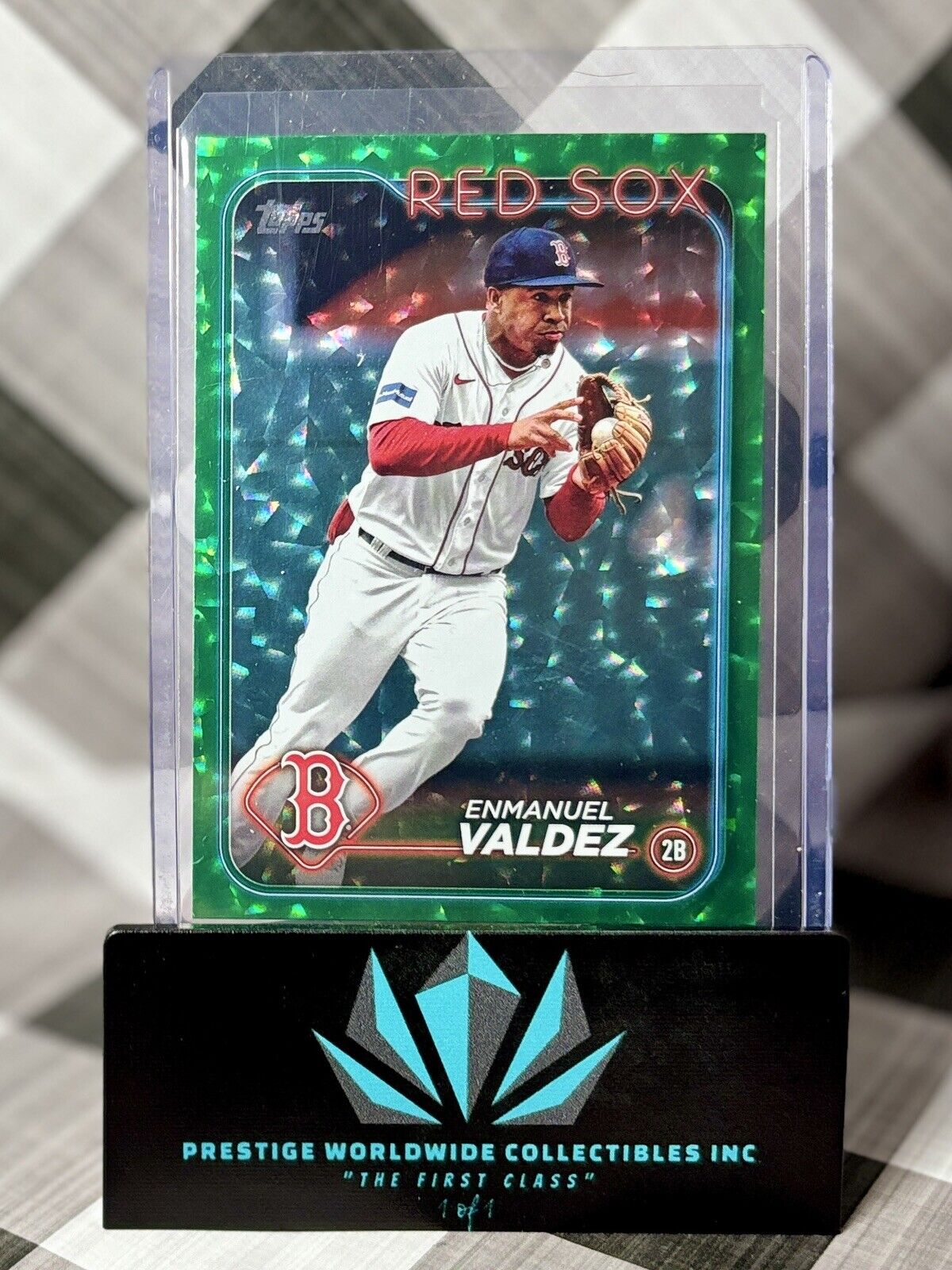 Enmanuel Valdez 2024 Topps Series 1 Green Foil /499 #300 Boston Red Sox