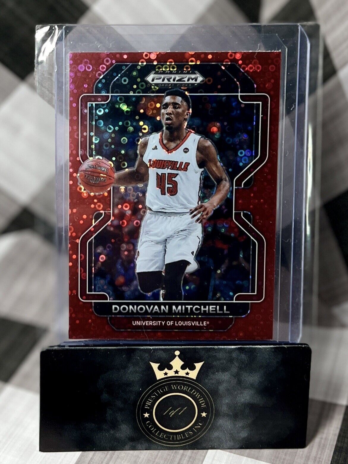 Donovan Mitchell 2022-23 Panini Prizm Draft Picks Red Circles Prizm #15 LOU