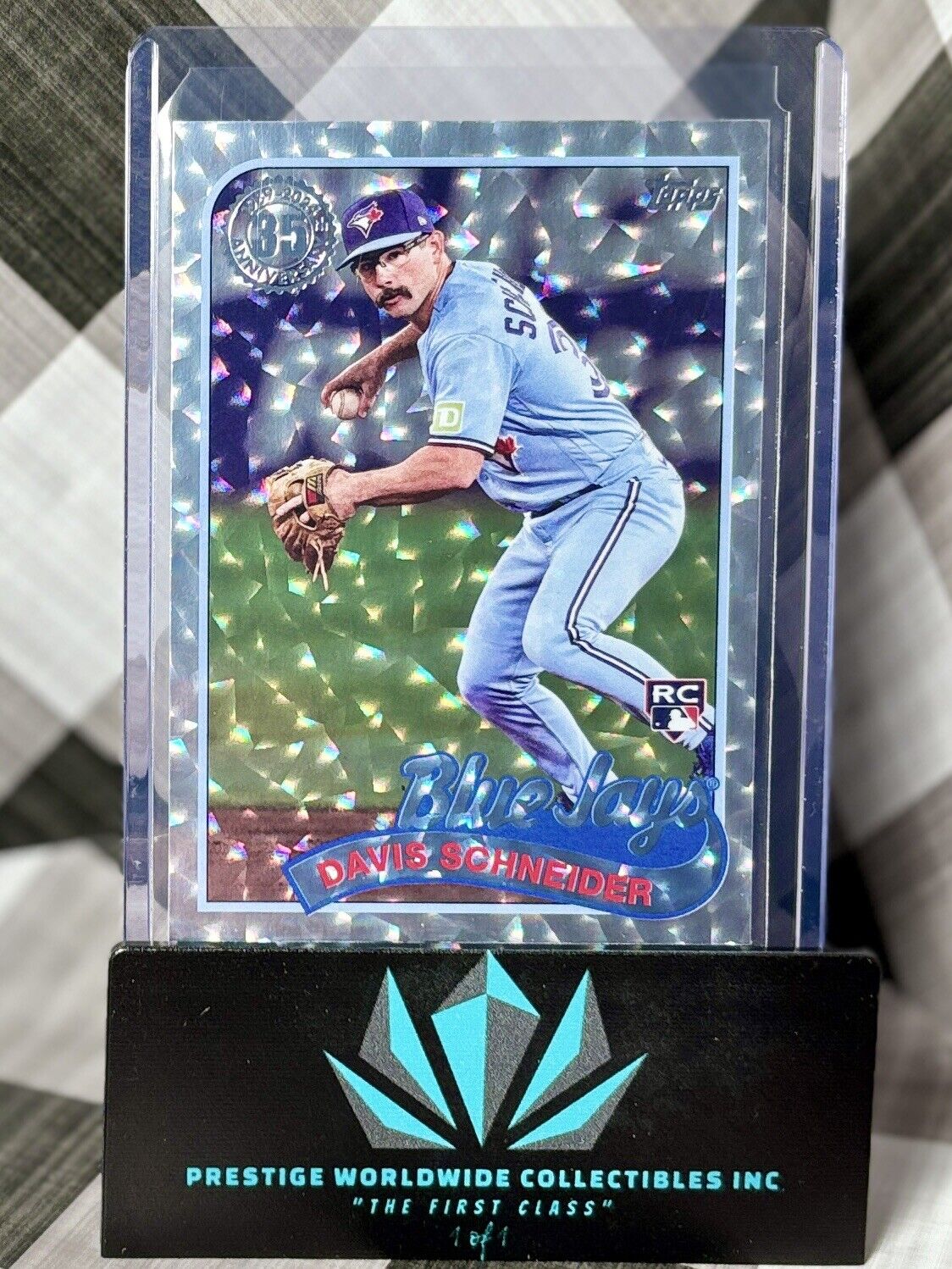 Davis Schneider 2024 Topps Series 2 1989 35th Ann Silver Foil #89B2-33 Blue Jays