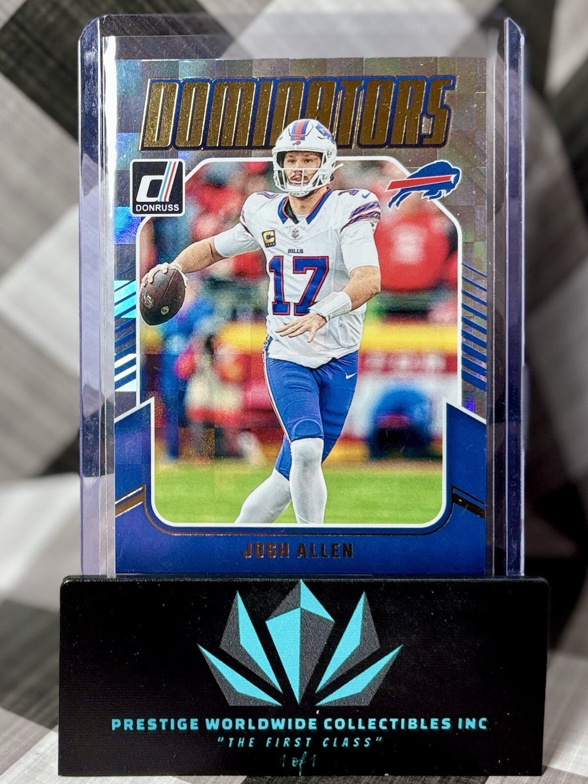 Josh Allen 2024 Panini Donruss Dominators Holofoil #33 Buffalo Bills