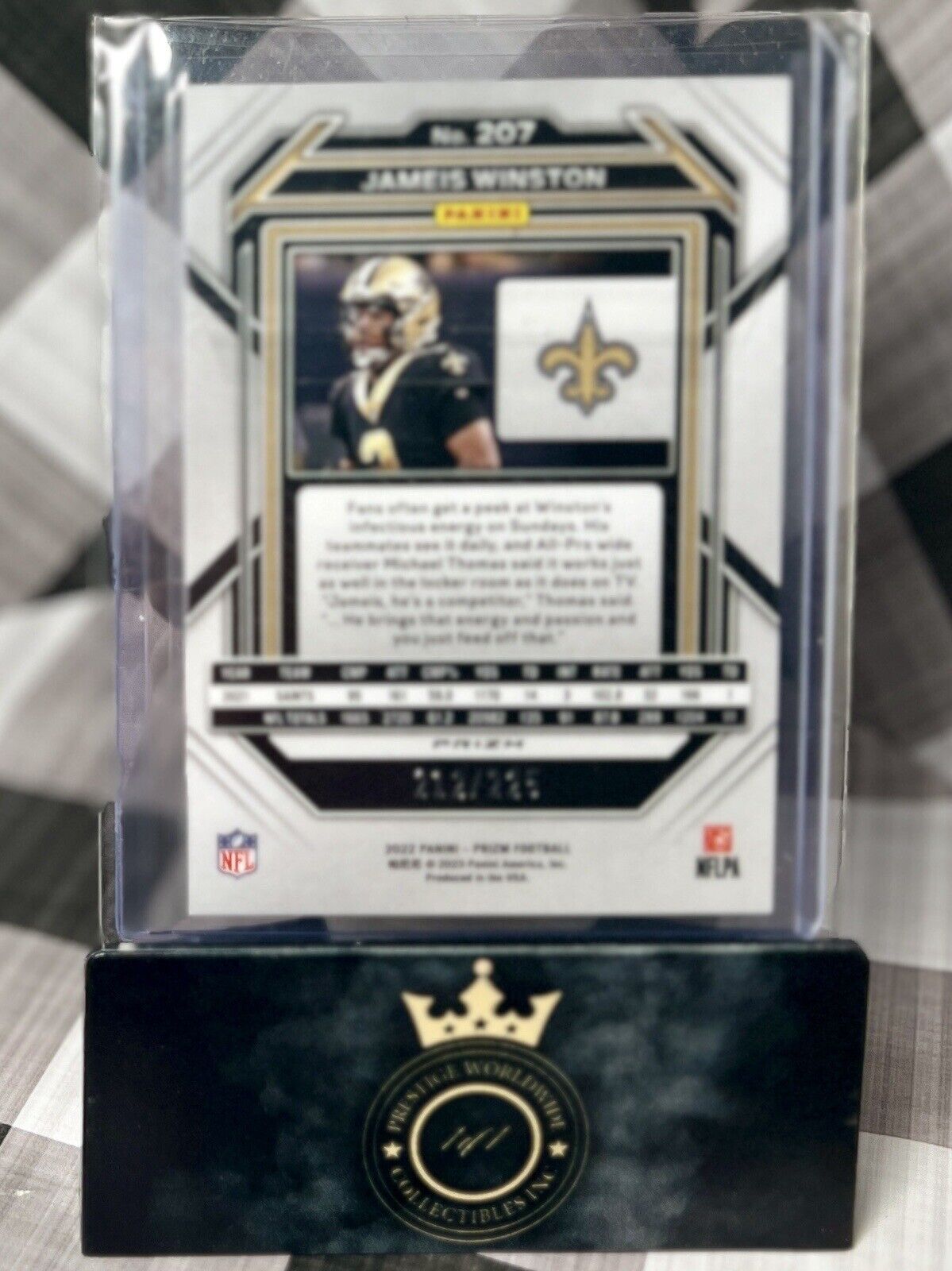 Jameis Winston 2022 Panini Prizm Purple Cracked Ice /225 #207 New Orleans Saints