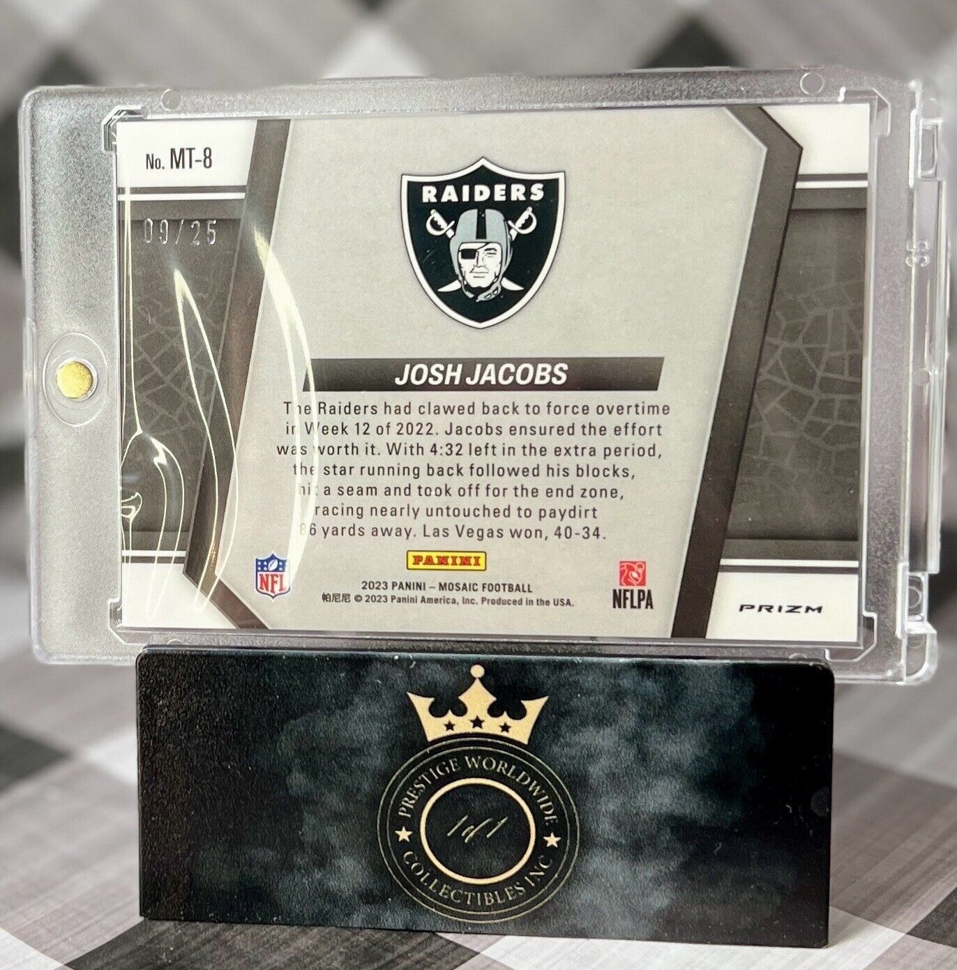 Josh Jacobs 2023 Mosaic Moments In Time White Mosaic Prizm /25 #MT-8 LV Raiders
