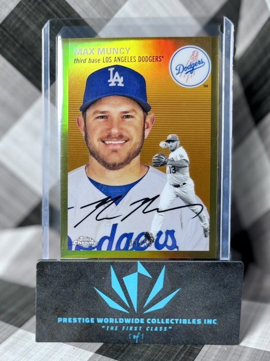 Max Muncy 2023 Topps Chrome Platinum Gold Refractor 3/50 #3 LA Dodgers SP