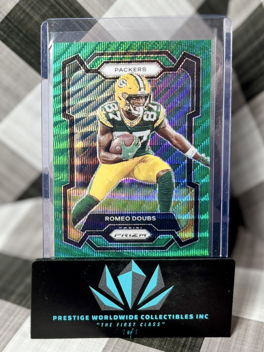 Romeo Doubs 2023 Panini Prizm Green Wave Color Match #114 Green Bay Packers