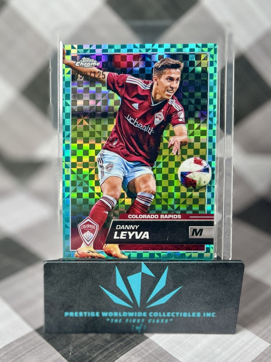 Paxton Pomykal 2023 Topps Chrome MLS Green Checker Refractor /99 #30 FC Dallas
