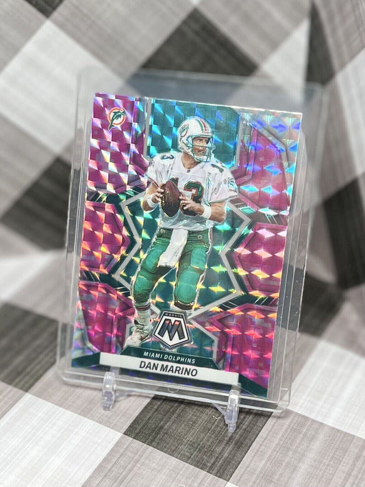 Dan Marino 2022 Panini Mosaic Football Pink Camo Prizm #126 - Miami Dolphins HOF