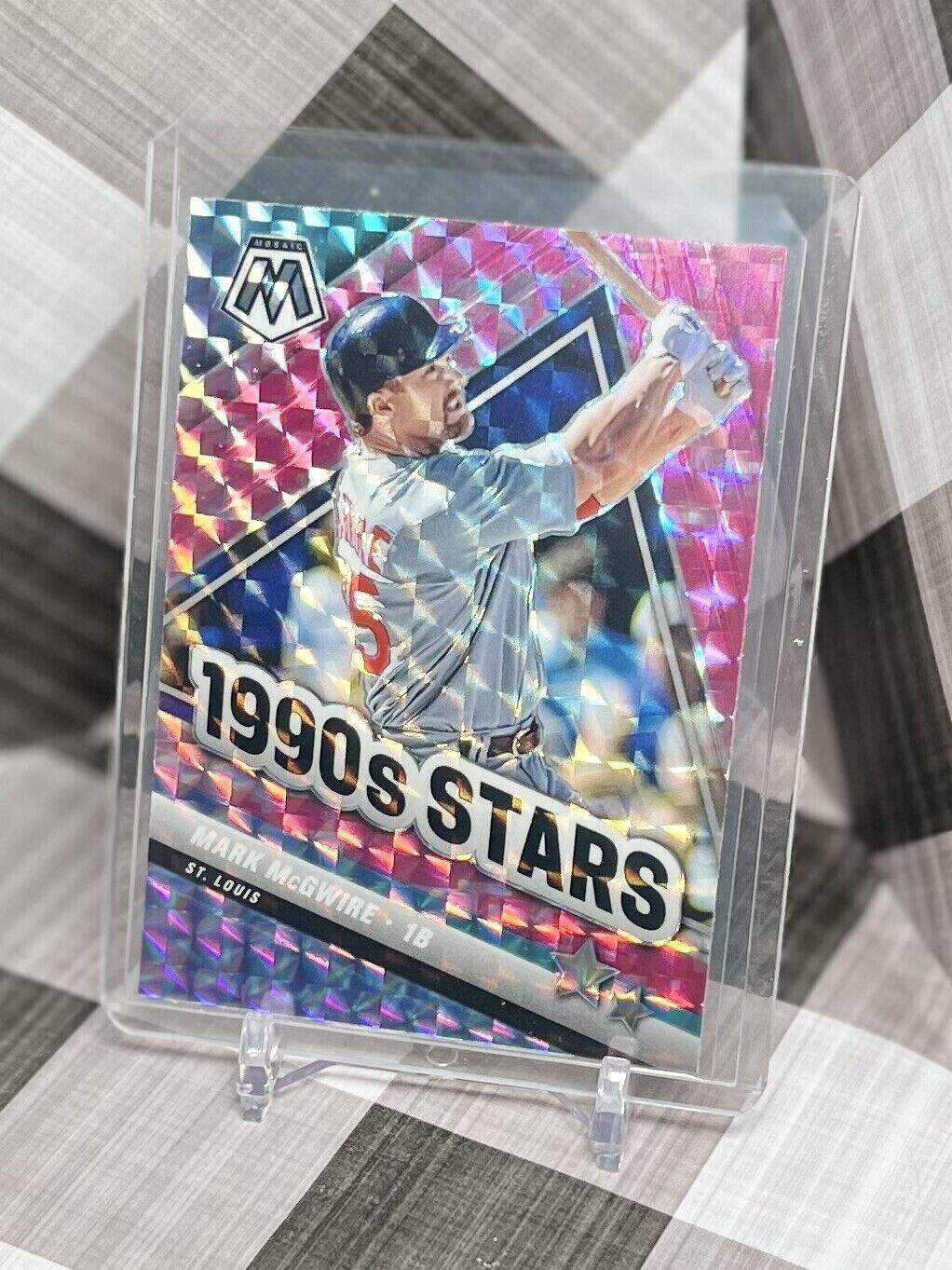 MARK McGWIRE 2022 MOSAIC 1990â€™s STARS PINK CAMO MOSAIC #292 - St Louis Cardinals