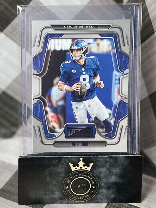 DANIEL JONES 2022 PANINI PLAYBOOK NFL PURPLE SP #92 - NEW YORK GIANTS