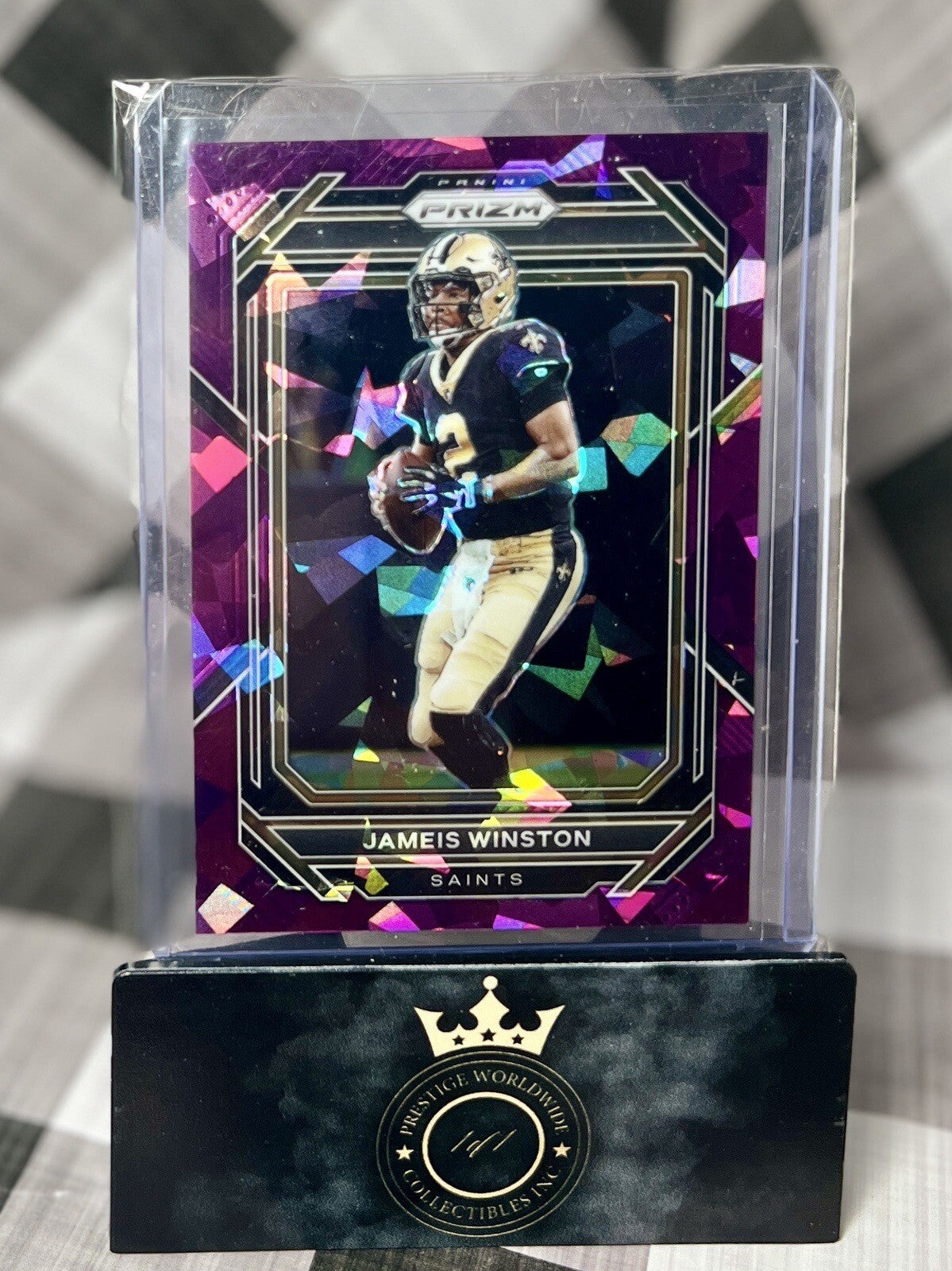 Jameis Winston 2022 Panini Prizm Purple Cracked Ice /225 #207 New Orleans Saints